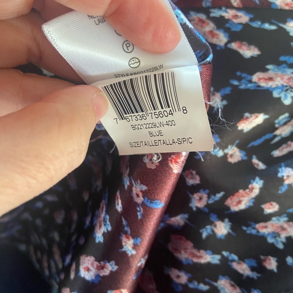 Gorgeous BCBGENERATION winter coat - Picture 8 of 9